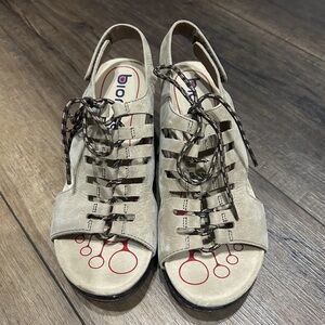 Bionica Sirus Leather Lace-Up Wedge Sandals - Taupe/Grey - Size 7M